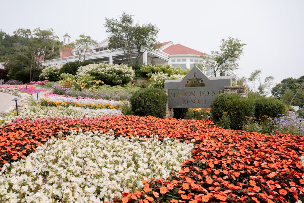 Mackinac Island wedding photographer Mission Point Resort, Grand hotel, The Inn at Stonecliffe wedding